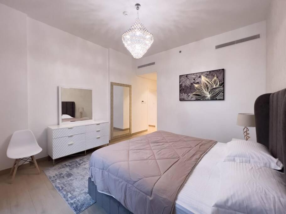 Lovely 2-Bedroom Vacation Home Near Beach Dubai Dış mekan fotoğraf